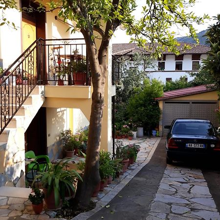 Villa Garden Берат Екстер'єр фото